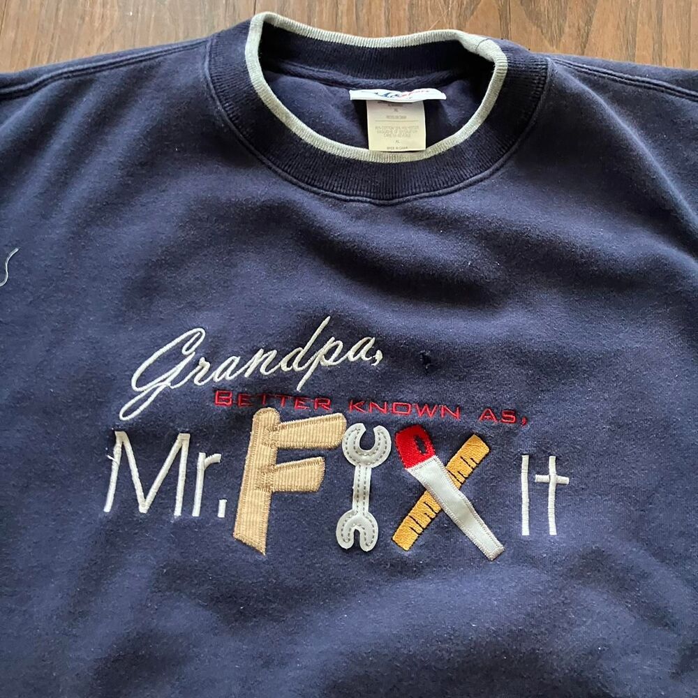 American-vintage Men's Navy Sweatshirt